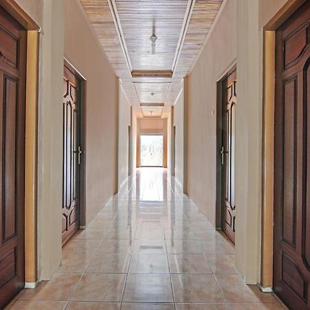 Oyo 92551 Netra Hotel Ujunbatu Dış mekan fotoğraf