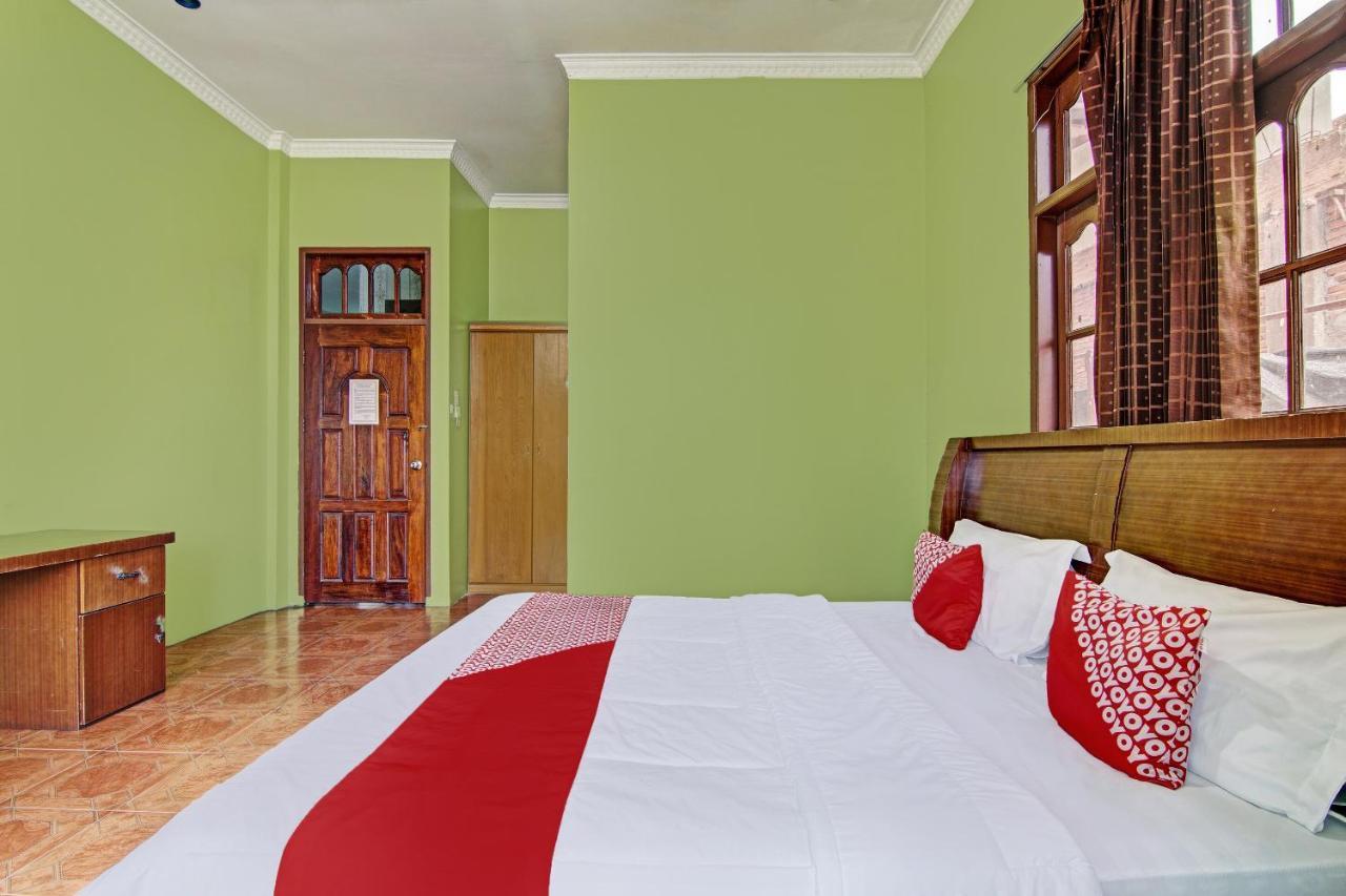 Oyo 92551 Netra Hotel Ujunbatu Dış mekan fotoğraf